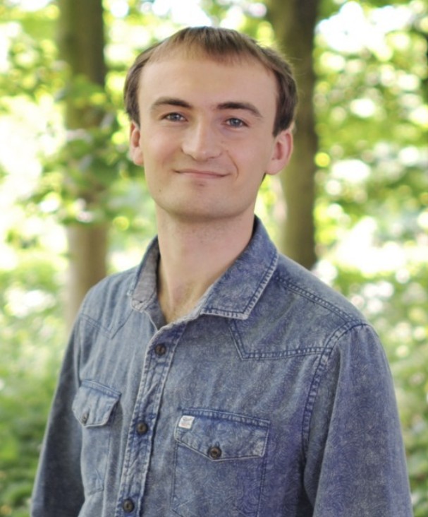 Dr Daniel Evans